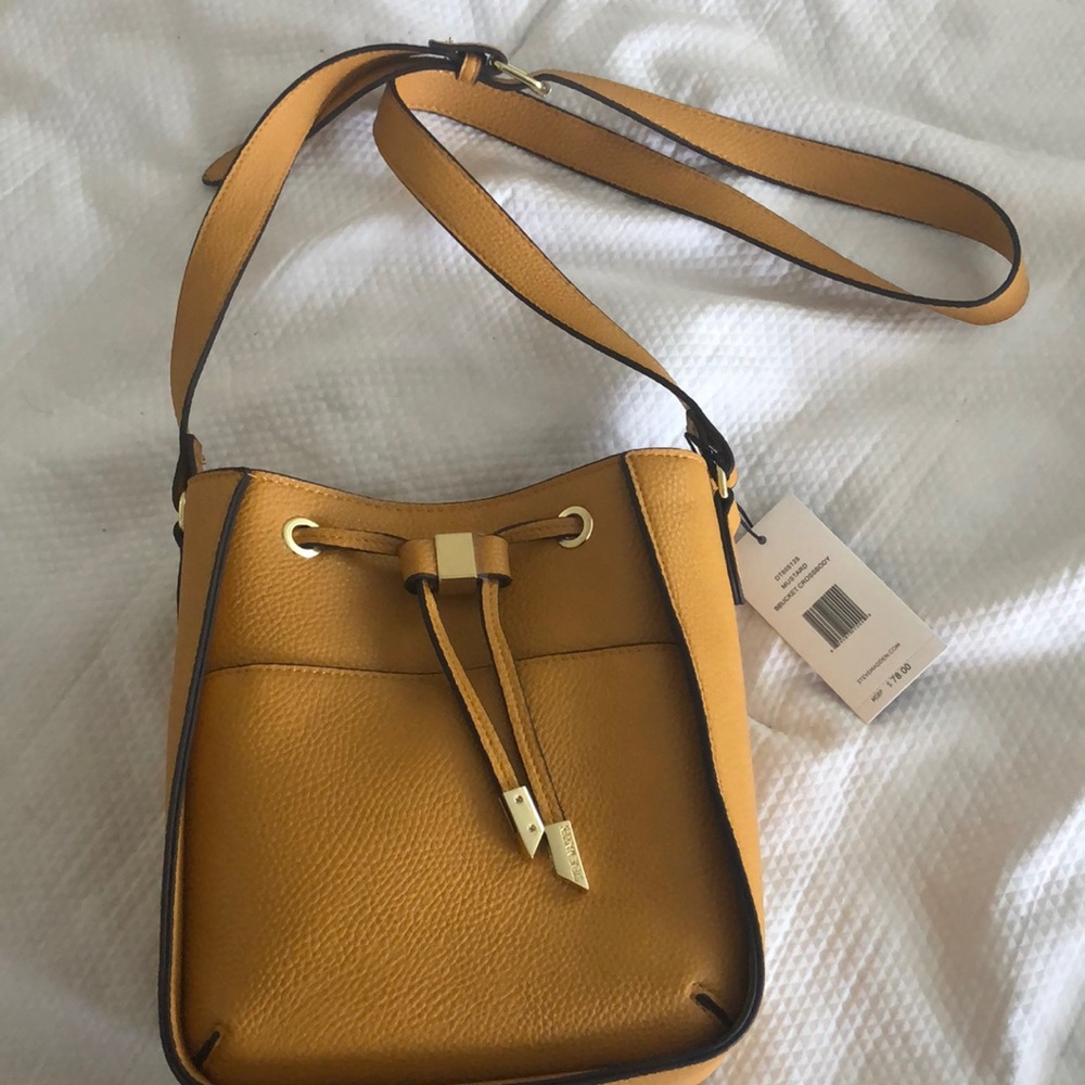 BRAND NEW Steve Madden Bucket shoulder bag